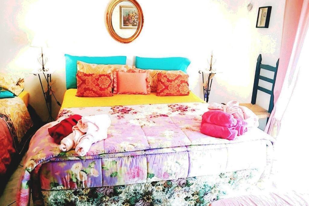 Milis Italia Guesthouse מראה חיצוני תמונה